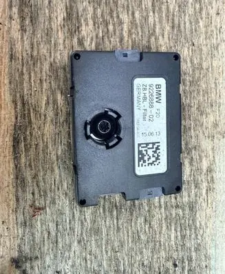 BMW 1 F20 F21 Aerial antenna filter 9226888