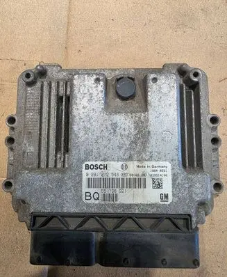 Opel Astra H Engine control unit/module 0281012548 55Y198921 55Y98921