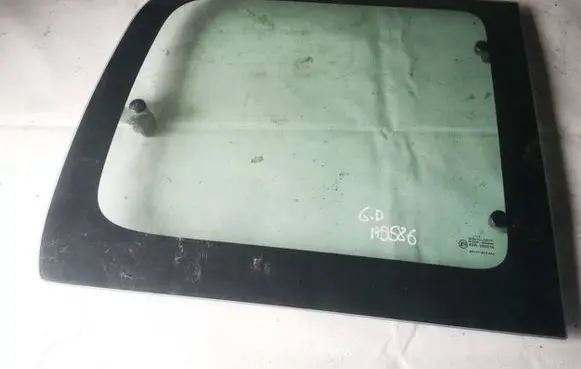 Citroen Berlingo Rear side window as2
