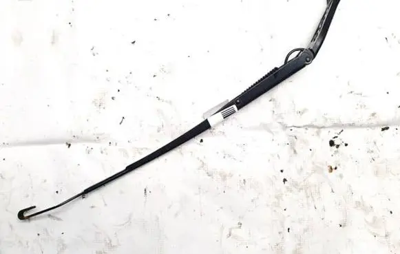 Mazda CX-5 Front wiper blade arm 8221