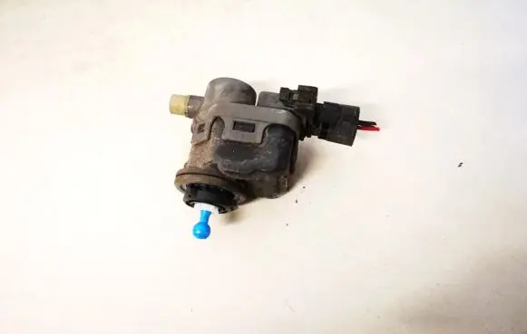 Nissan Qashqai Headlight level adjustment motor 7700420737
