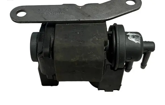 Audi A8 S8 D4 4H Turbo solenoid valve 059906629D 059145245B 059906609B