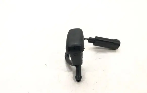 BMW X3 E83 Windshield washer spray nozzle 7110851