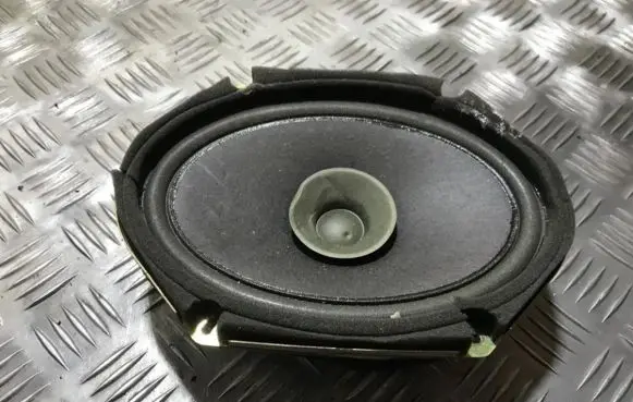 Mazda 6 Front door speaker gj6a66960 3m81-18808-ca