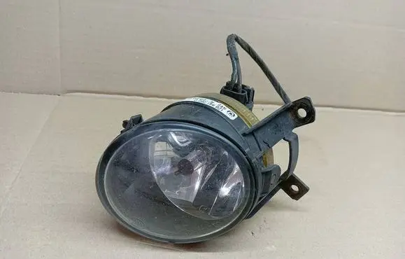 Skoda Octavia Mk2 (1Z) Headlight/headlamp 1Z0941702D 01023312