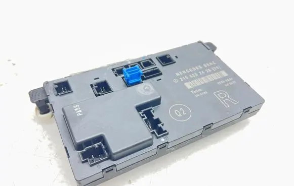 Mercedes-Benz CLS C219 Door control unit/module 2198202426