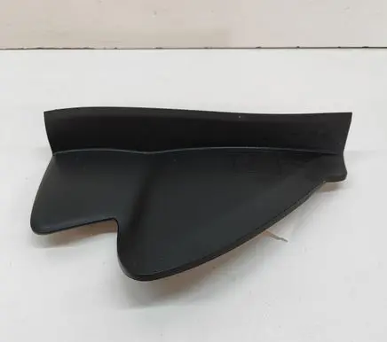 Dashboard glove box trim
