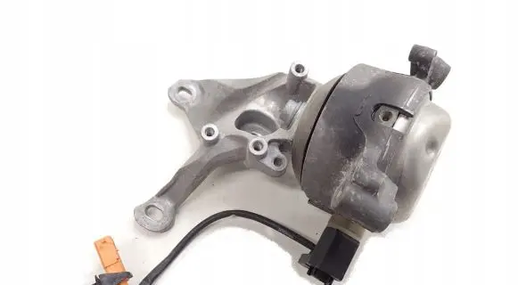Audi A8 S8 D4 4H Engine mount bracket 4H0399151AT