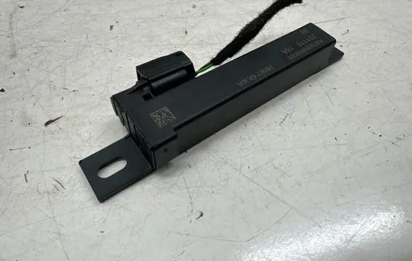 Interior comfort aerial antenna