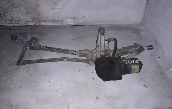 Renault Laguna I Front wiper linkage and motor