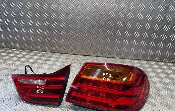 BMW 4 F32 F33 Rear/tail lights 7296098 7296102