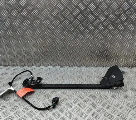 Opel Vivaro Rear door wiring loom 9816589080