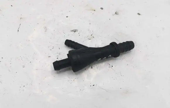 BMW 7 E38 other engine part 01157803