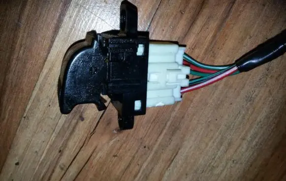 Mazda 6 Electric window control switch