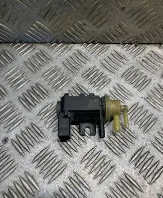 Volkswagen Jetta VI Turbo solenoid valve 1K0906627B