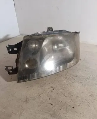 Mitsubishi Space Runner Headlight/headlamp 77444
