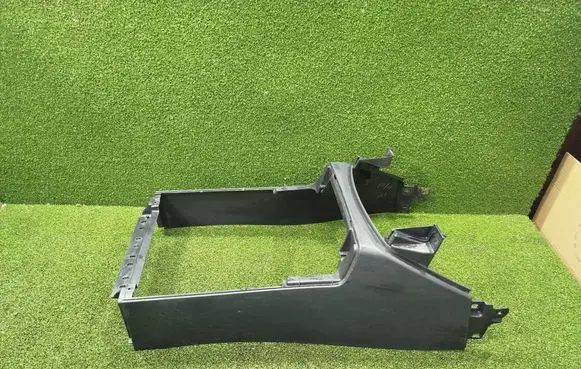 Mitsubishi Pajero Center console BK8011A241