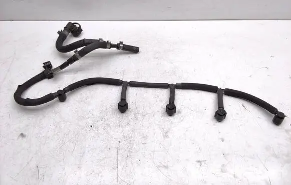 Volvo S80 Fuel return line/hose 31321198 0445130003
