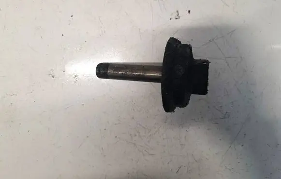 Volkswagen PASSAT B5.5 Oil filter cover 038117061