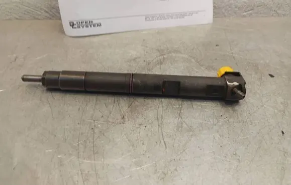 KIA Ceed Fuel injector 338002A780 130108 550XDY81A2