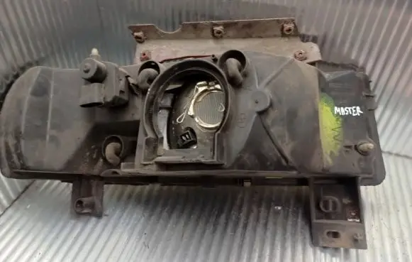 Renault Master II Headlight/headlamp 38210748