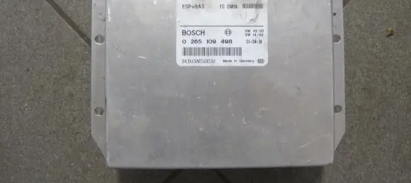 Mercedes-Benz E W210 ESP (stability system) control unit 0315450732 0265109498