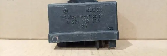 Peugeot 406 Glow plug pre-heat relay 0281003005 BOSCH