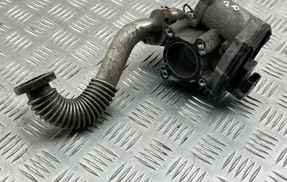Renault Scenic III - Grand scenic III EGR valve A2C53217899 8200796674 CZ22491I