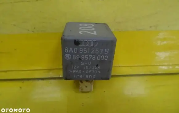 Audi A6 S6 C5 4B Other relay 8A0951253B 899578000