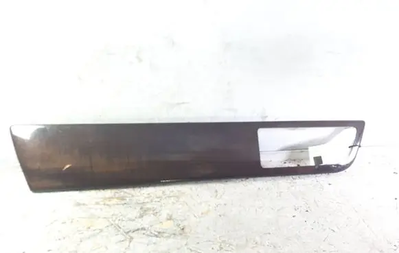 Land Rover Range Rover Sport L494 Front door interior handle trim AH32247B33AB AH32247B33