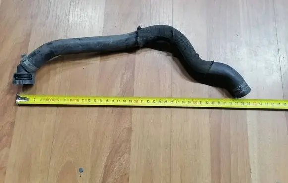 Audi A6 S6 C6 4F Air intake hose/pipe 4F0133817L