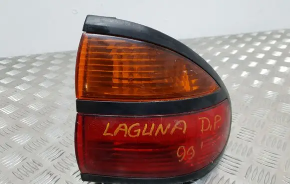 Renault Laguna I Rear/tail lights 00420123