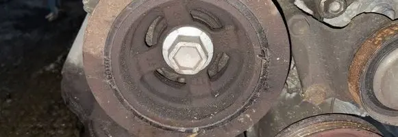 Nissan Note (E11) Crankshaft pulley