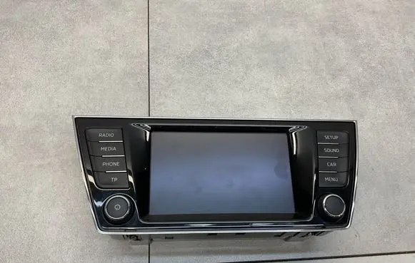 Skoda Fabia Mk3 (NJ) Screen/display/small screen 6V0919604