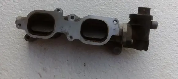 Subaru XV Air intake duct part 14111AA010