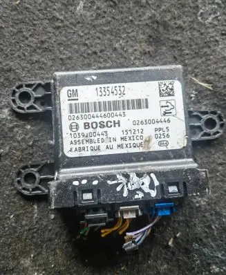 Opel Mokka Parking PDC control unit/module 13354532