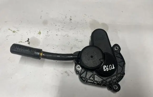 Mercedes-Benz CLS C218 X218 Breather/breather pipe/hose A2780100431