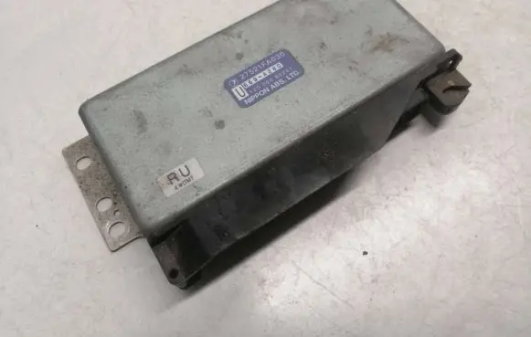 Subaru Impreza I ABS control unit/module 27521FA030 120000B0201 6694280