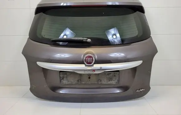 Fiat 500X Tailgate/trunk/boot lid