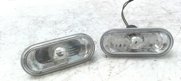 Volkswagen Lupo Front fender indicator light 1J0949117