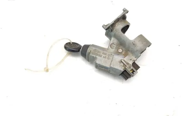 Volkswagen Golf III Ignition lock 357905851