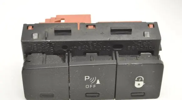 Citroen C3 Picasso Central console control unit 96631920XT