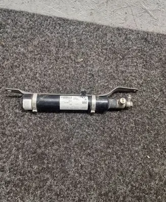Mercedes-Benz AMG GT R190 C190 Engine shut-off valve A1908601800