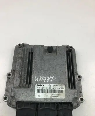Renault Laguna III Engine control unit/module ECU 8200726880 0281014354