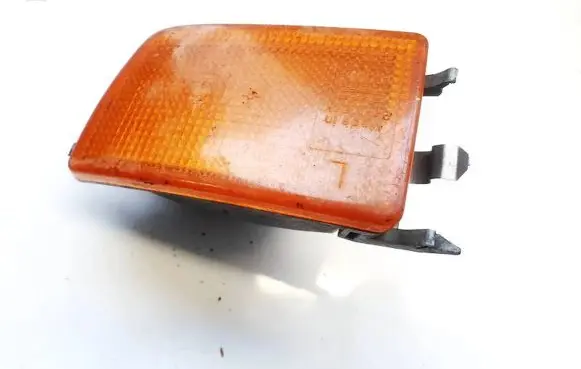 Volkswagen Golf III Front indicator light 1h0953155c 858039