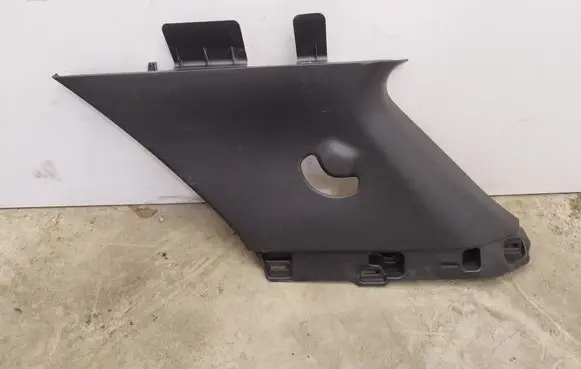 Ford Explorer V (C) pillar trim FB537831332