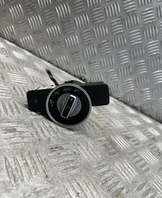 Mercedes-Benz E W212 Light switch A2129050551 10091531