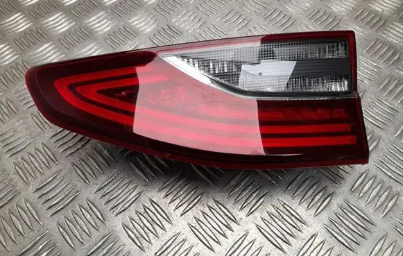 Rear/tail lights