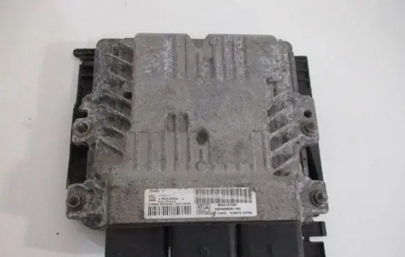 Citroen C4 II Engine control unit/module 9804127280