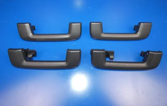 Volvo V60 A set of handles for the ceiling 